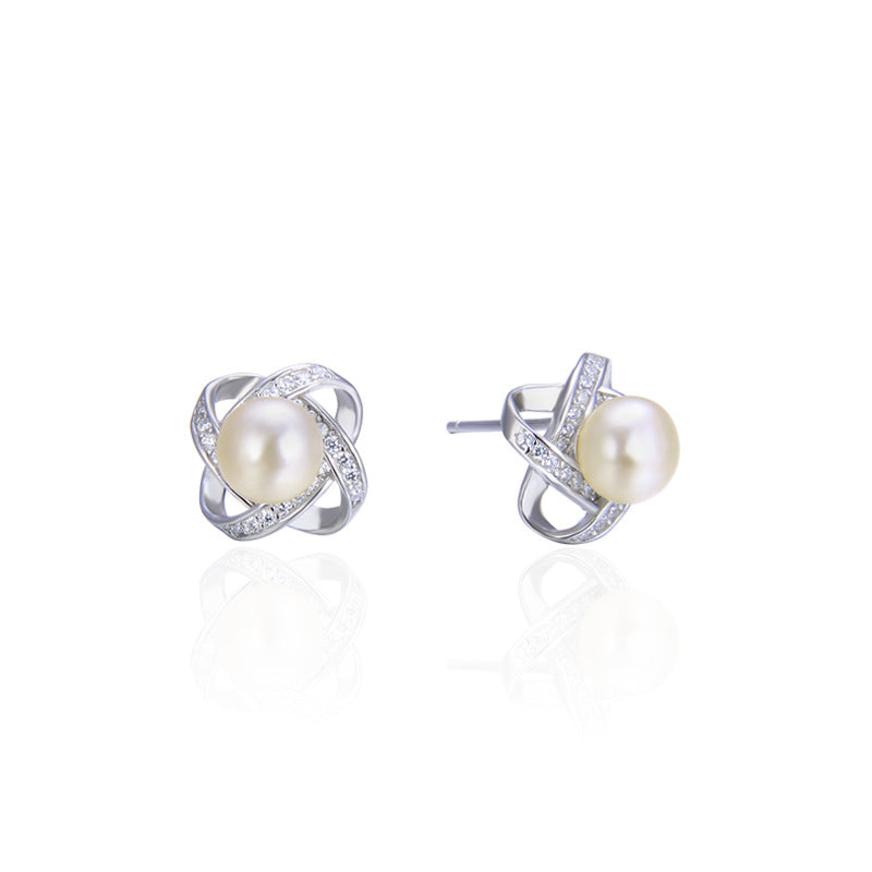 Ladies Korean Temperament Pearl Earrings