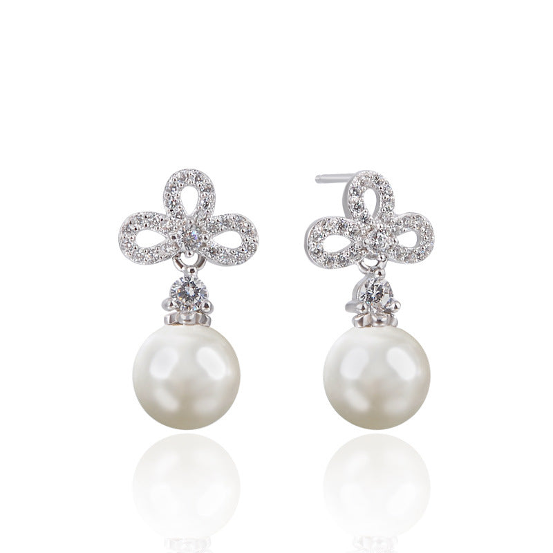 Ladies Korean Temperament Pearl Earrings