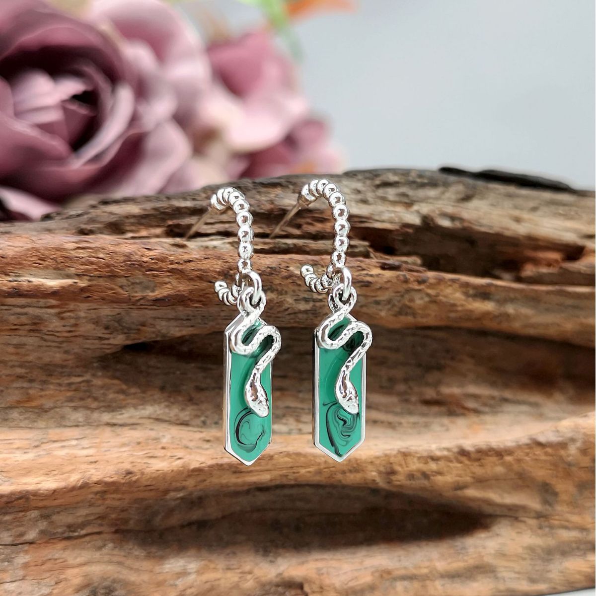 Snake Retro Emerald Color Prismatic Earrings