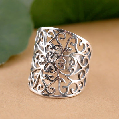 Women's Simple Ethnic Style Hollow Pattern Ring